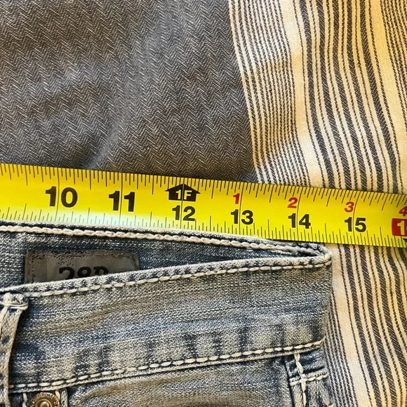 BKE Fulton Bootcut Jeans 28R Light Wash Y2K Distressed - Picture 9 of 9